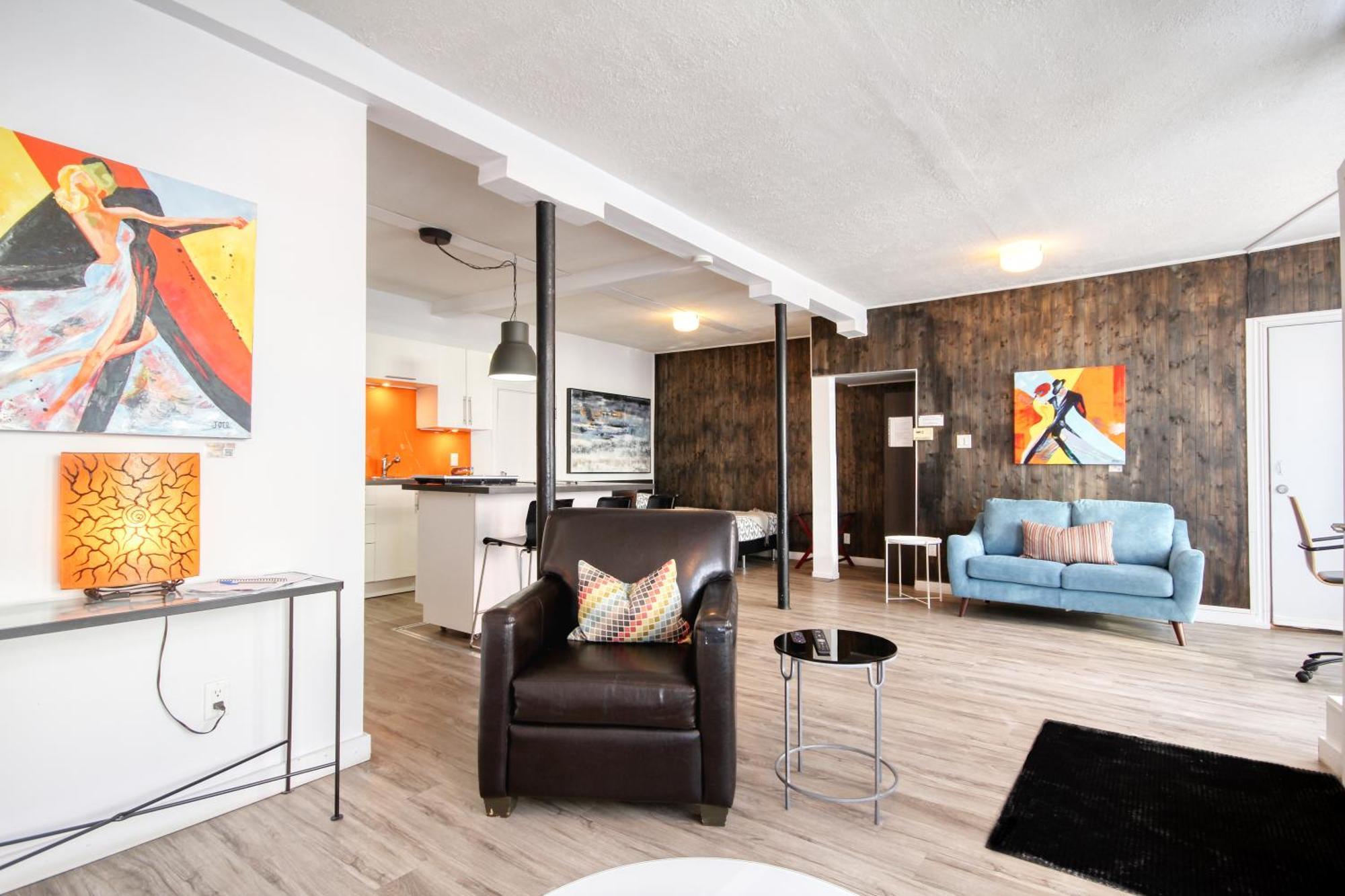 Loft De L'Antiquaire By Hebergements Dcl Québec Zewnętrze zdjęcie