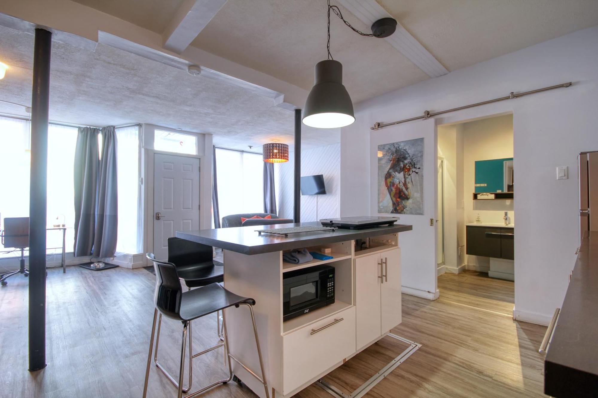 Loft De L'Antiquaire By Hebergements Dcl Québec Zewnętrze zdjęcie